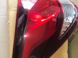 Đèn hậu ngoài Mazda BT50 2016 chính hãng LH:0967196666 – UL4J51160A