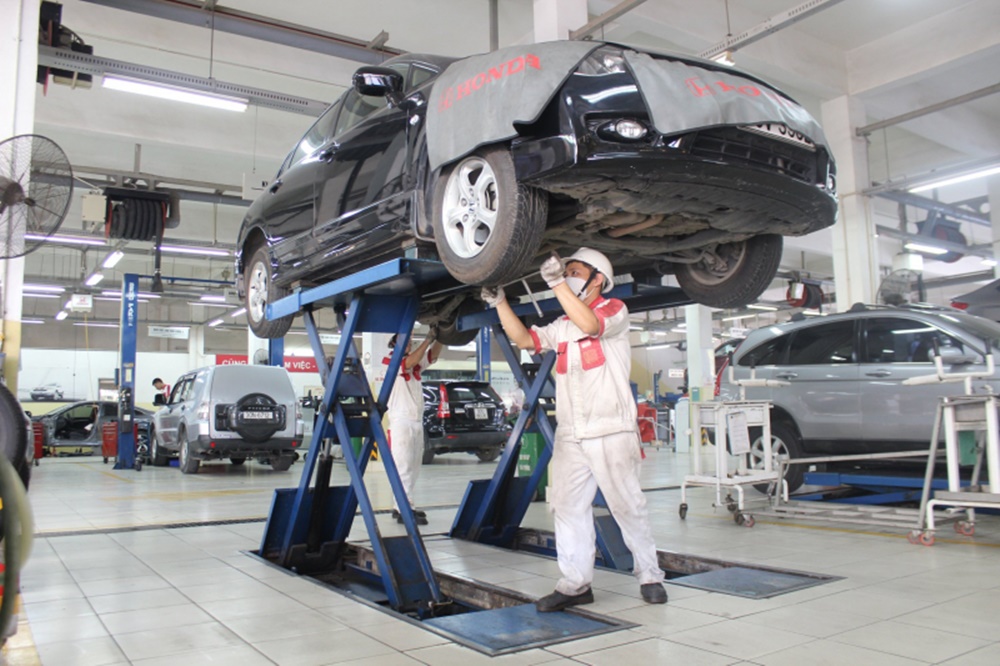 Láp Trung Gian Ford Ranger 2023-2024