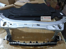 XƯƠNG TRÊN KÉT NƯỚC MERCEDES C200 C250 C300 2016 2018