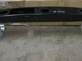 Xương Đỡ Cản Trước Range Rover 2016