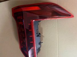 Đèn Hậu Ngoài Kia Carnival 2022–2024